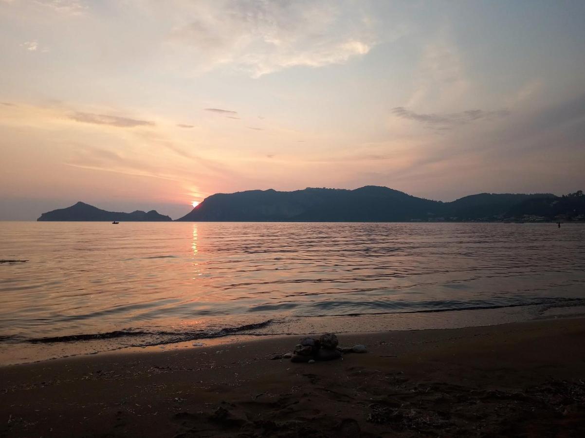 Giannis Daire Agios Georgios Pagon Dış mekan fotoğraf